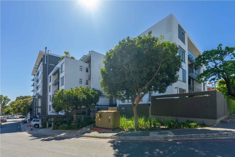 2 Bedroom Property for Sale in Green Point Western Cape